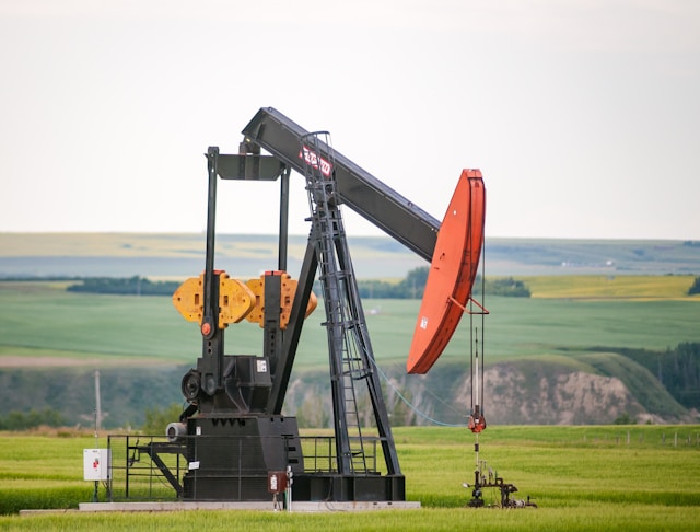 Oil and Gas Pertev